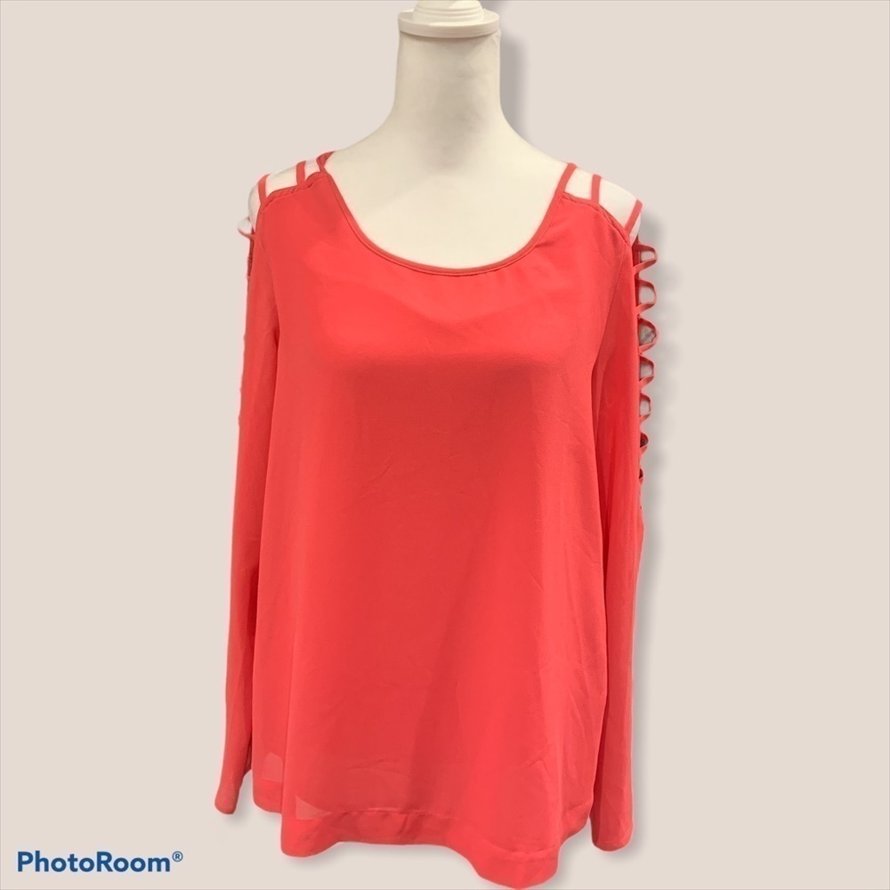 Akira Chicago Red Label Coral Pink Cage Cutout Long Sleeve Blouse Medium